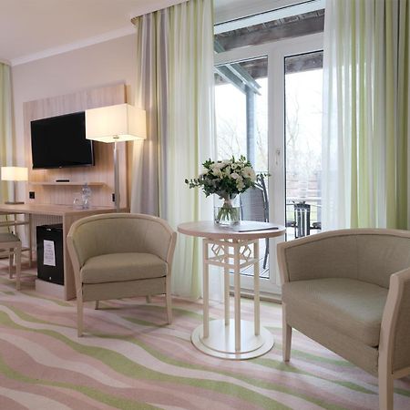 Seehotel Grossherzog Von Mecklenburg ボルテンハーゲン エクステリア 写真