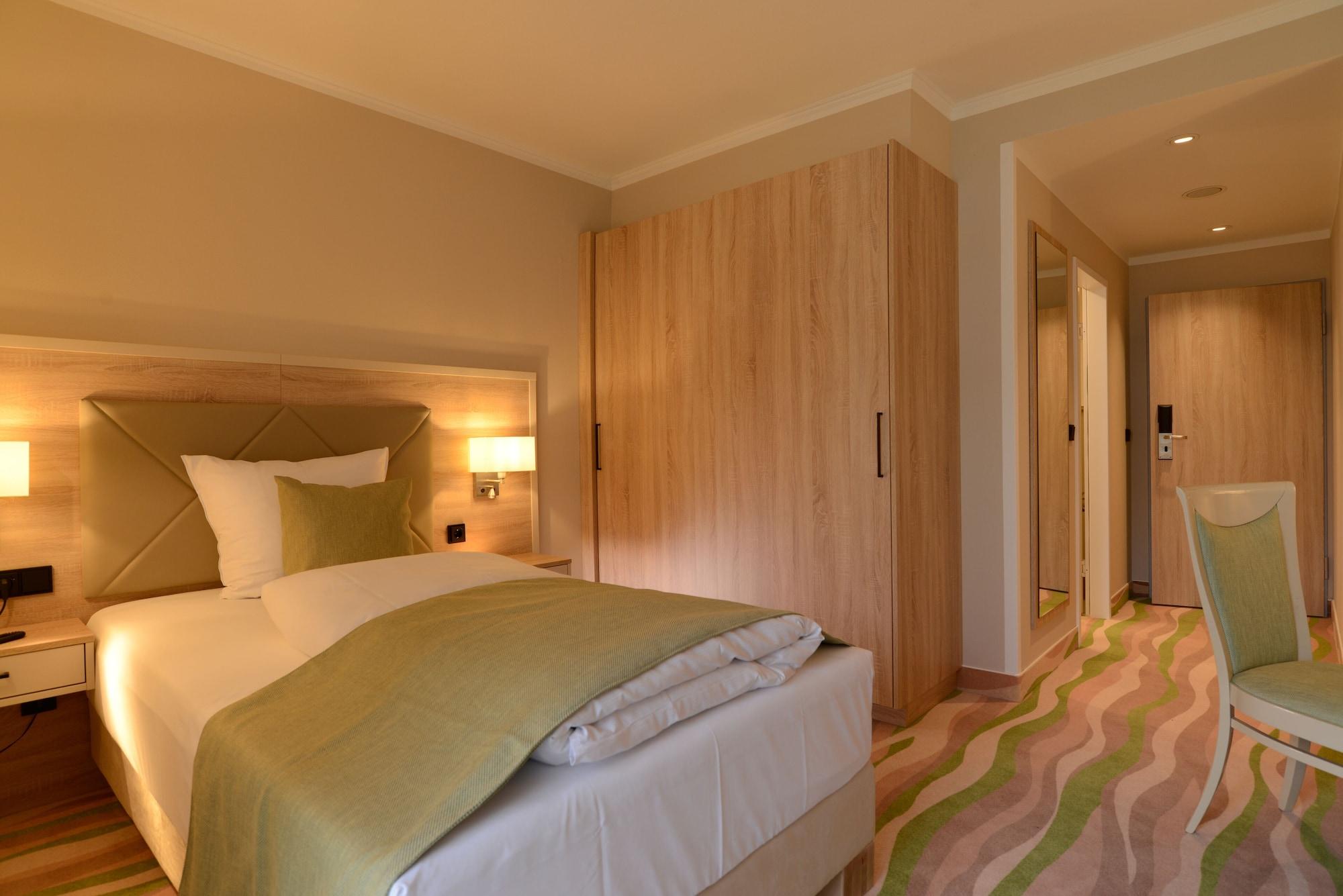 Seehotel Grossherzog Von Mecklenburg ボルテンハーゲン エクステリア 写真