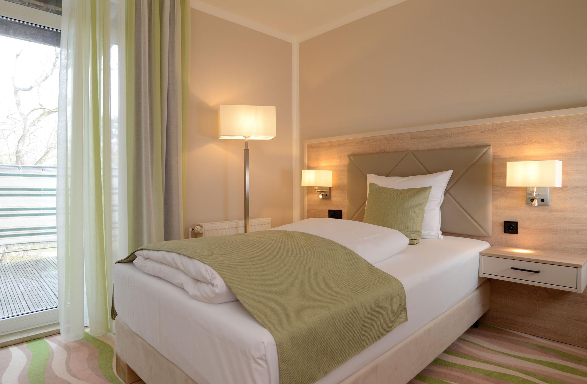 Seehotel Grossherzog Von Mecklenburg ボルテンハーゲン エクステリア 写真