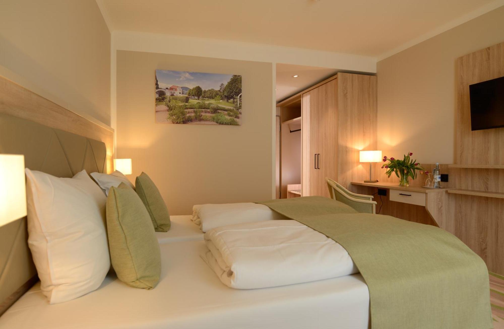 Seehotel Grossherzog Von Mecklenburg ボルテンハーゲン エクステリア 写真