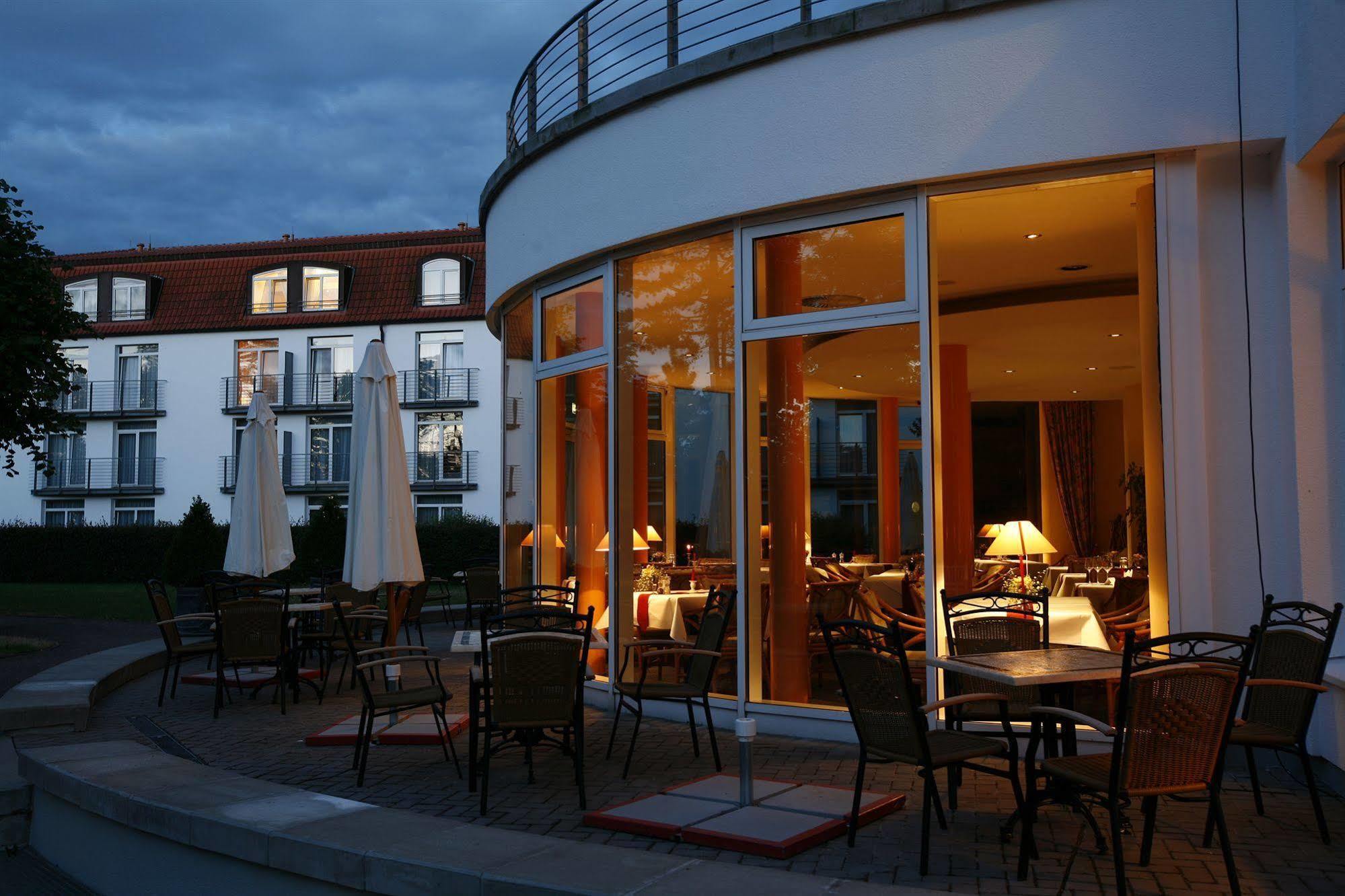 Seehotel Grossherzog Von Mecklenburg ボルテンハーゲン エクステリア 写真