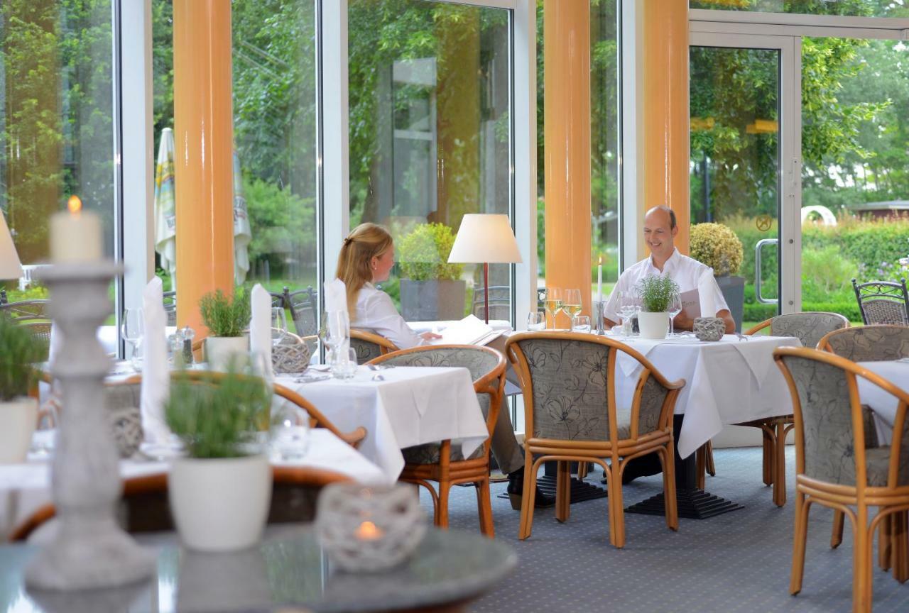 Seehotel Grossherzog Von Mecklenburg ボルテンハーゲン エクステリア 写真